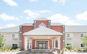 Howard Johnson By Wyndham Oacoma Hotel & Suites